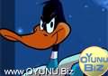 Duck Dodgers and
robots play games